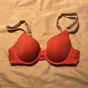 2 pack Victoria’s Secret T shirt bras